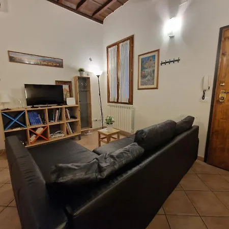 Apartman Mezzo 8 *