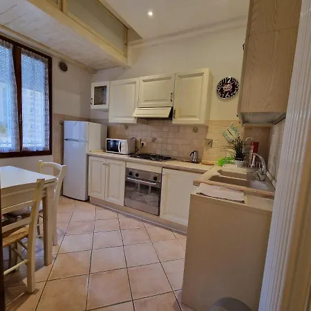 Mezzo 8 Apartman Firenze